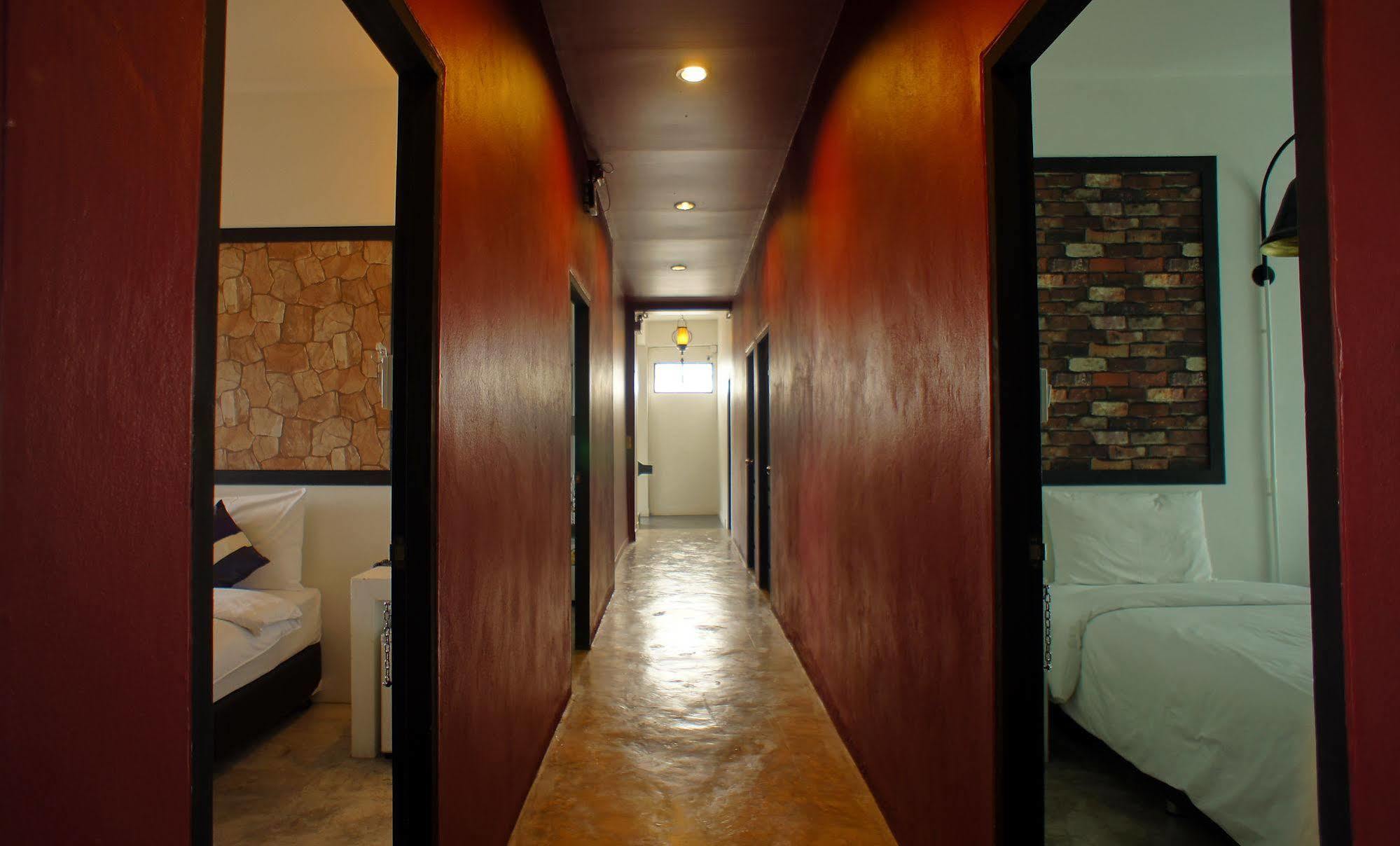 Hotel Walking Street Residencia Chiang Mai Exterior foto